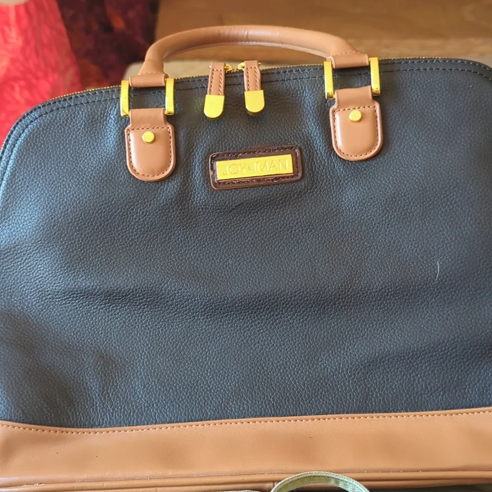 Joy & Iman Leather Black & Tan Satchel. Gently Used.Multiple Organizing Features
